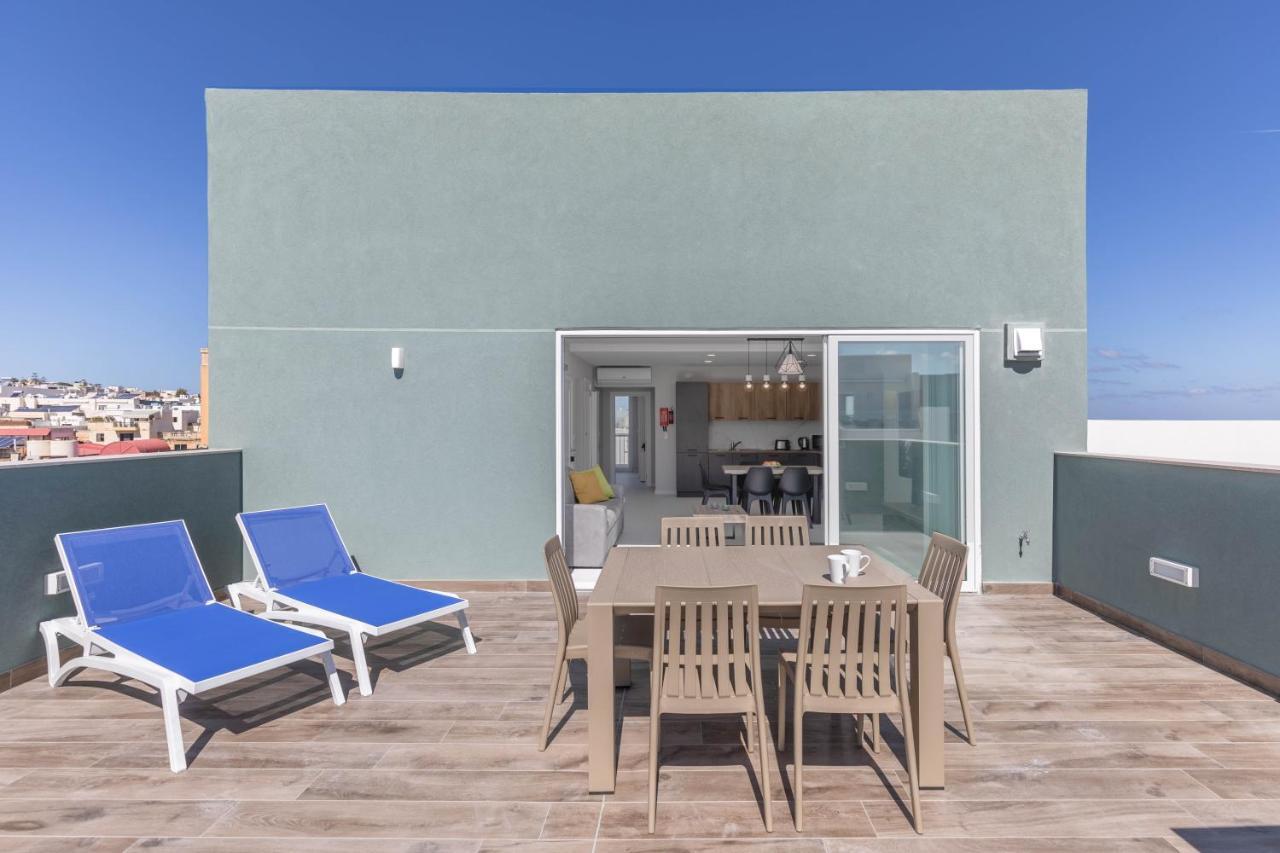 Unique Penthouse With Private Heated Jacuzzi, Close To Restaurants And Night Life Is-Swieqi Exteriér fotografie